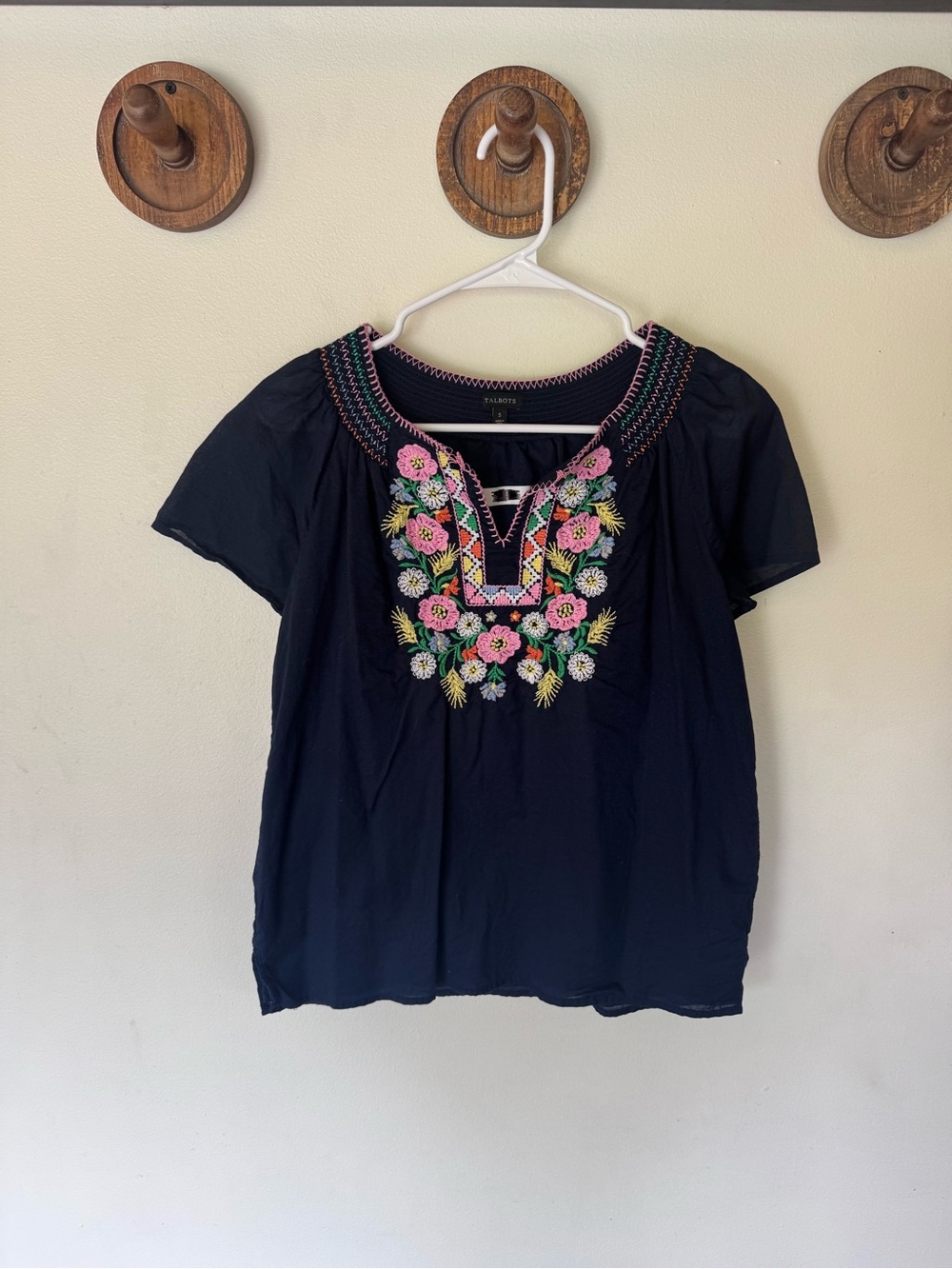 Talbots Navy Floral Embroidered Peasant Blouse size small
